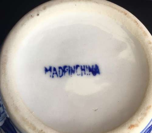 BEAUTIFUL TWO CHINESE BLUE and WHITE CONTAINERS MADE IN CHINA