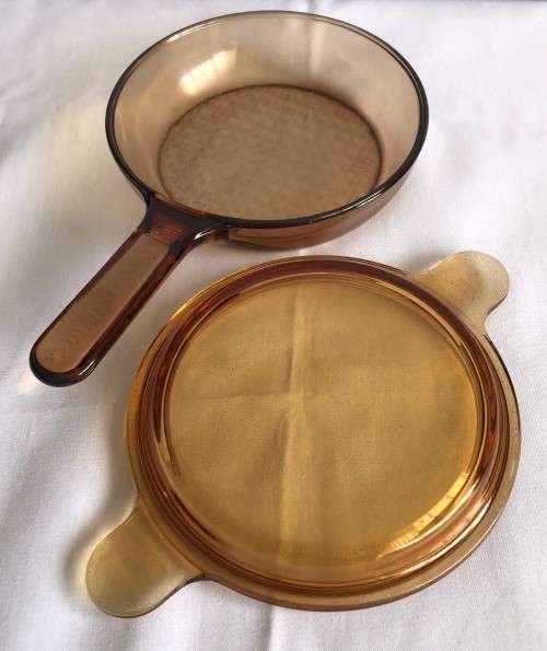 AMBER VISION CORNING FRANCE - SMALL 500ML FRYING PAN WITH LID