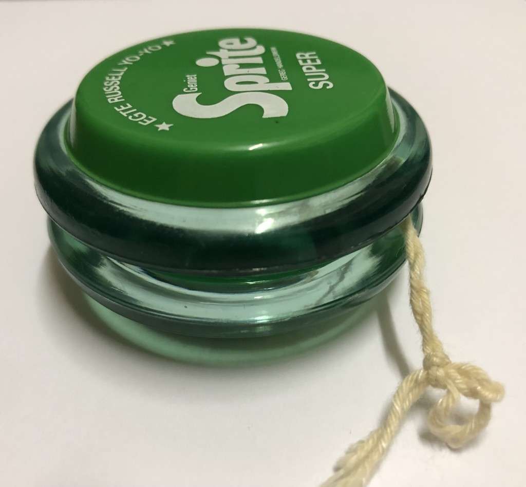 RARE ORIGINAL VINTAGE GENUINE RUSSELL SPRITE SUPER YO-YO WITH STRING
