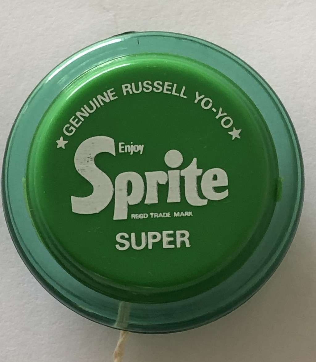 RARE ORIGINAL VINTAGE GENUINE RUSSELL SPRITE SUPER YO-YO WITH STRING