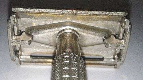 Vintage 1954 Gillette Super Speed Safety Razor