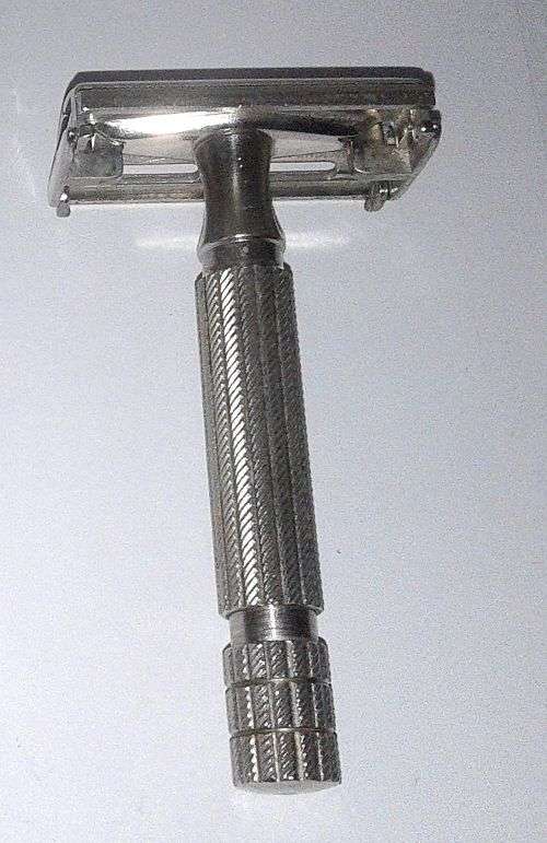 Vintage 1950s Gillette No 58 Safety Razor
