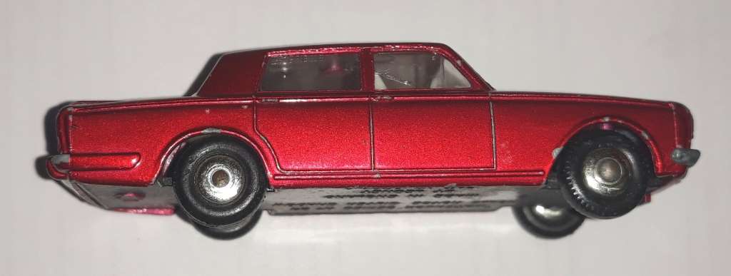 Vintage Lesney Matchbox No 24 Rolls Royce Silver Shadow
