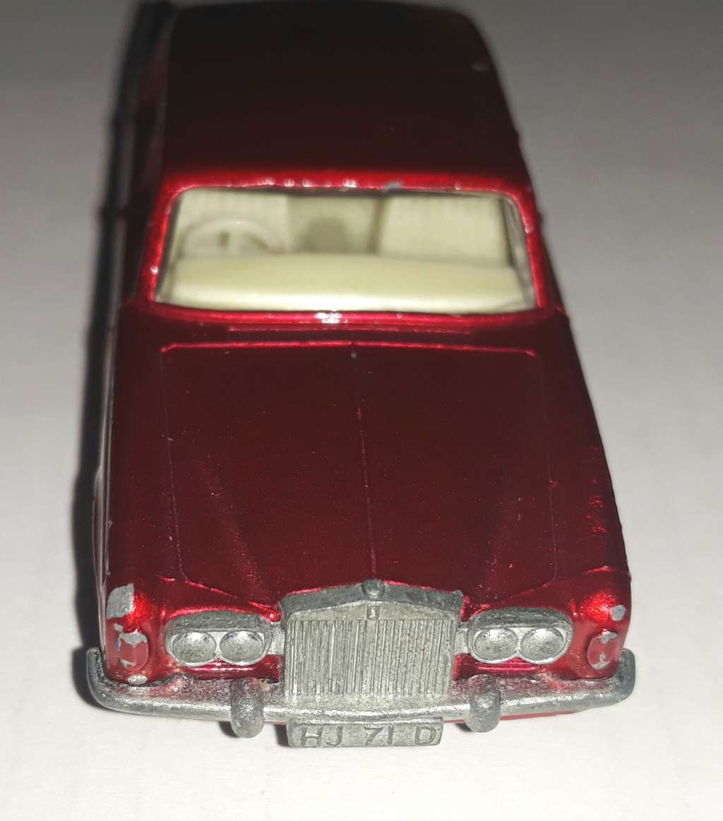 Vintage Lesney Matchbox No 24 Rolls Royce Silver Shadow