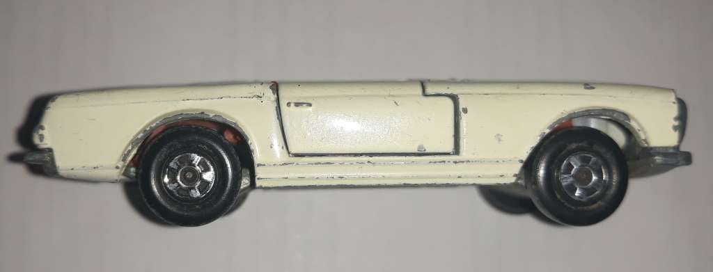 Vintage Lesney Matchbox No 27 Mercedes 230 SL