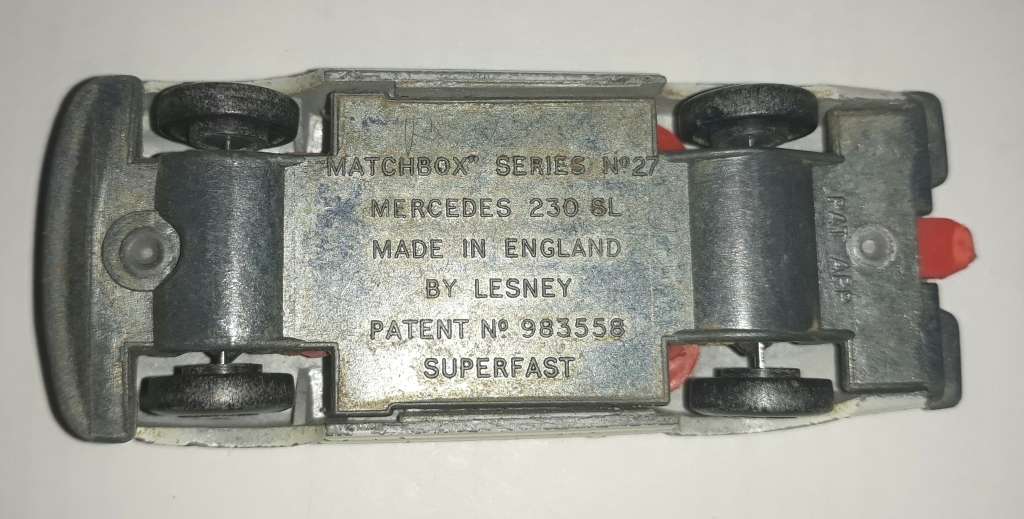 Vintage Lesney Matchbox No 27 Mercedes 230 SL