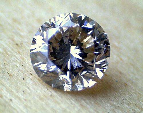 Beautiful Round Diamond 1/4 carat - SI2 - Champagne