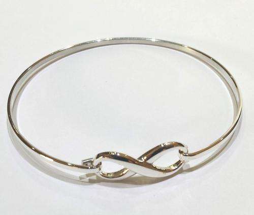 *Gorgeous* New* 925 Sterling Silver Infinity Bangle - 2mm