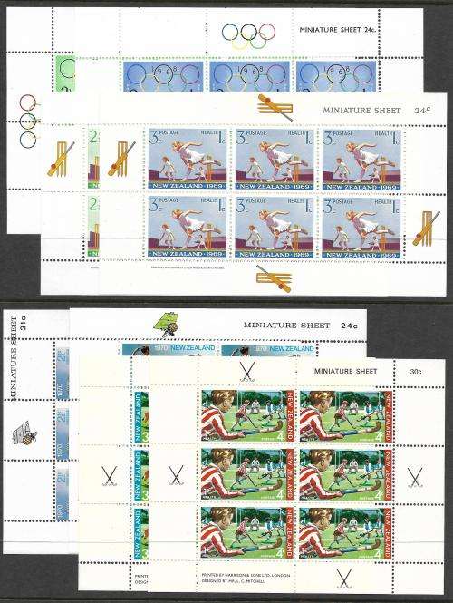 New Zealand - miniature sheets (46) with catalogue value £ 200+/R 4 000