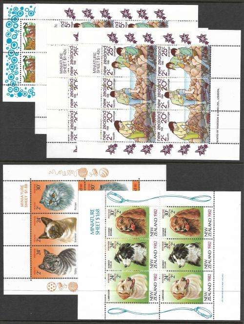 New Zealand - miniature sheets (46) with catalogue value £ 200+/R 4 000