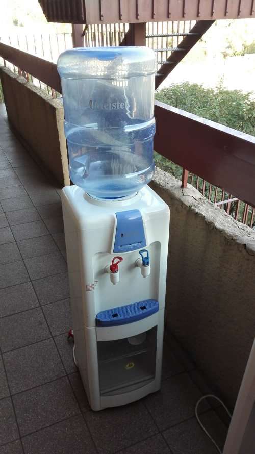 Water Dispenser