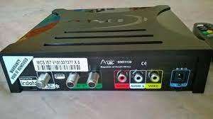 2 x DSTV Decoders (DSD 1132)