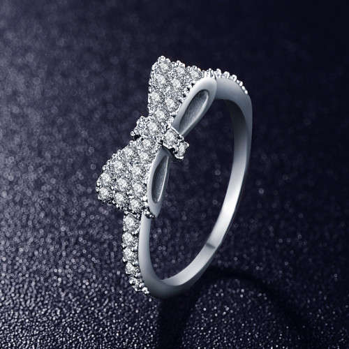 **ABSOLUTELY GORGEOUS** REAL PLATINUM PLATED BOW RING SIZE 6/16.5MM