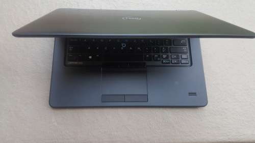 DELL LATITUDE E7450 5TH GEN CORE i7-5600U/14" FULL-HD SCREEN/ 16GB RAM/256GB SSD/4G LTE/2GB GRAPHICS