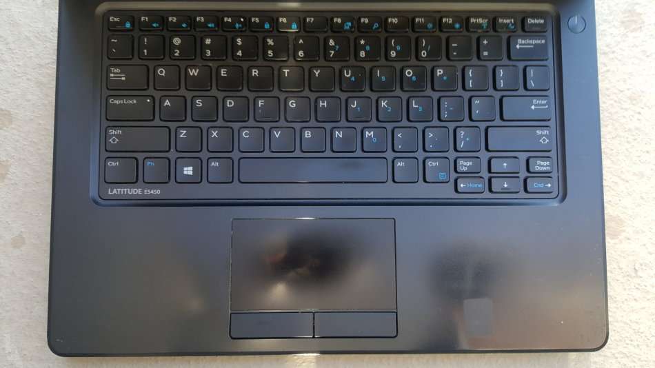 DELL LATITUDE E5450 5TH GENERATION CORE i5-5200U/14" SCREEN/ 4GB MEMORY/500GB HDD/WINDOWS 8.1 PRO