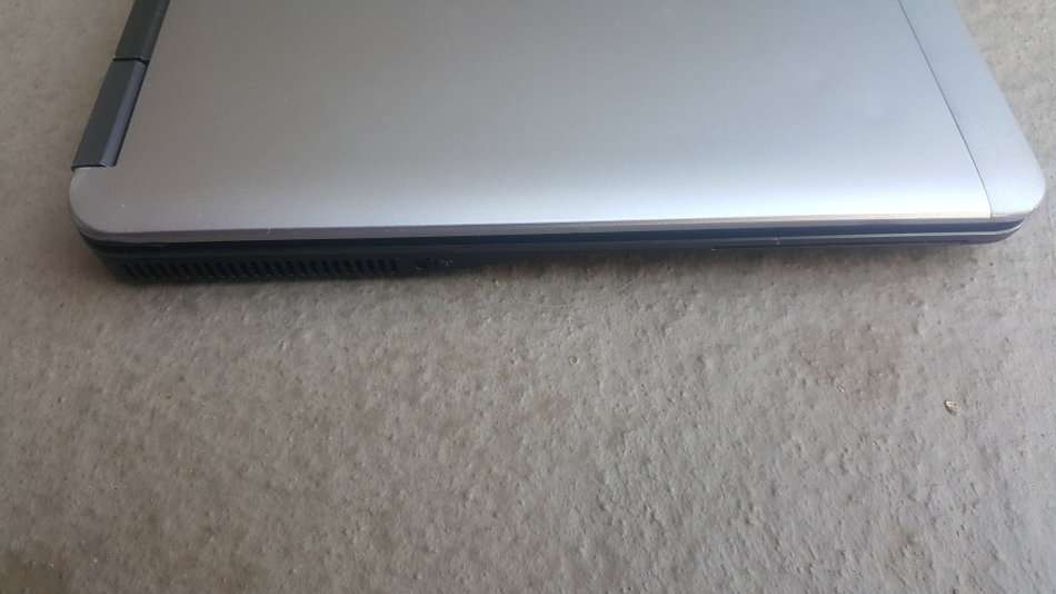 DELL LATITUDE E7240 4TH GENERATION CORE i5-4300U/12.5" SCREEN/ 4GB RAM/128GB SSD/WIN 10 PRO