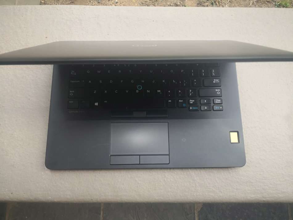 DELL LATITUDE E7470 6TH GEN CORE I7-6600U/14" FULL-HD SCREEN/ 16GB RAM/512SSD/4G LTE/WINDOWS 10 PRO