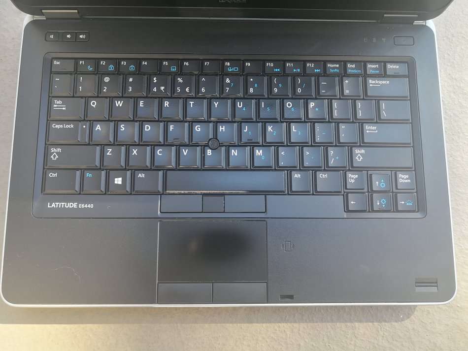 DELL LATITUDE E6440 4TH GENERATION CORE i7/14" SCREEN/ 8GB RAM/1TB HDD/2GB GRAPHICS/3G/WIN 10 PRO