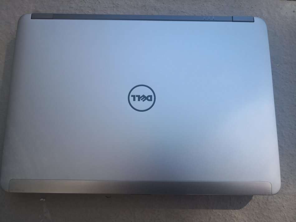 DELL LATITUDE E6440 4TH GENERATION CORE i7/14" SCREEN/ 8GB RAM/500GB SSHD/WIN 10 PRO