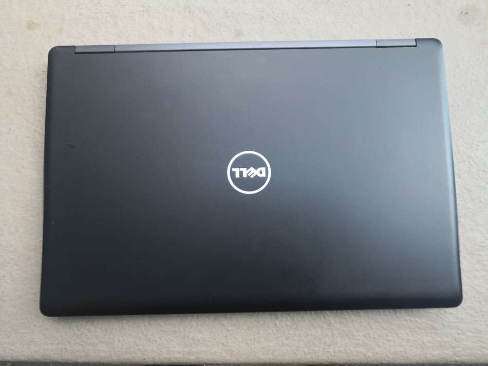 DELL LATITUDE E5580 6TH GEN CORE I5-6300U/15.6 FULL-HD" SCREEN/ 8GB RAM/500GB HDD/WINDOWS 10 PRO