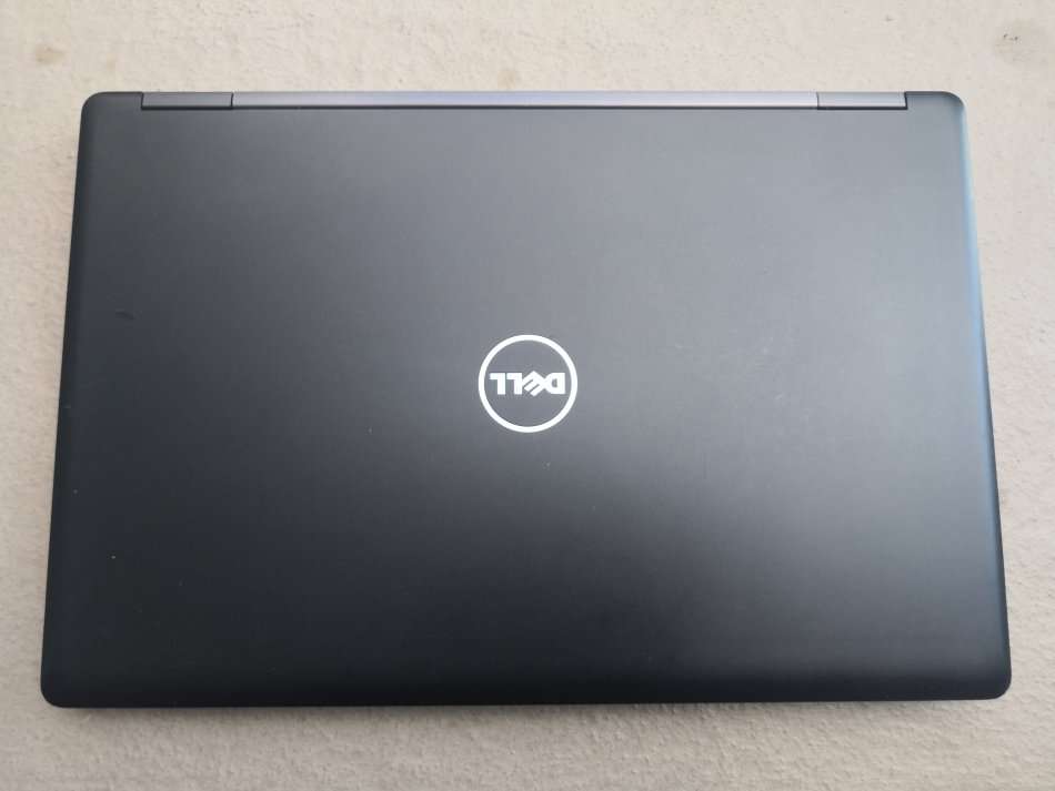DELL LATITUDE E5580 6TH GEN CORE I5-6300U/15.6 FULL-HD" SCREEN/ 8GB RAM/500GB HDD/WINDOWS 10 PRO