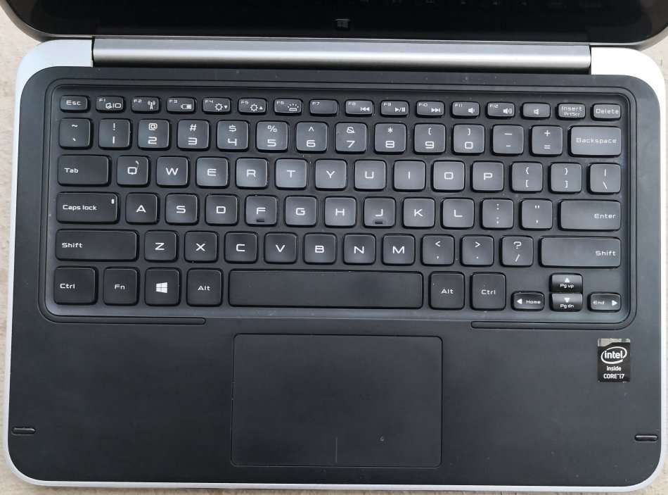 DELL XPS 12 9Q33 4TH GEN CORE I7-4500U/12" FULL-HD TOUCHSCREEN SCREEN/ 8GB RAM/128GB SSD/WINDOWS 8.1