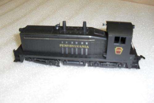 Athearn SW1500 COW & CALF  --  No Box
