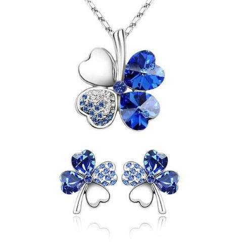 REDUCED SHIPPING **CRYSTAL NECKLACE SET