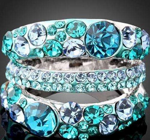 STUNNING JEWELLERY***SPECIAL ON POSTAGE ONLY R35.00 NO EXTRA COST ON ADDITIONAL ITEMS