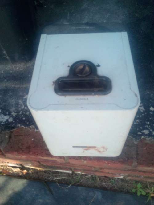 Alva Mini Gas Geyser