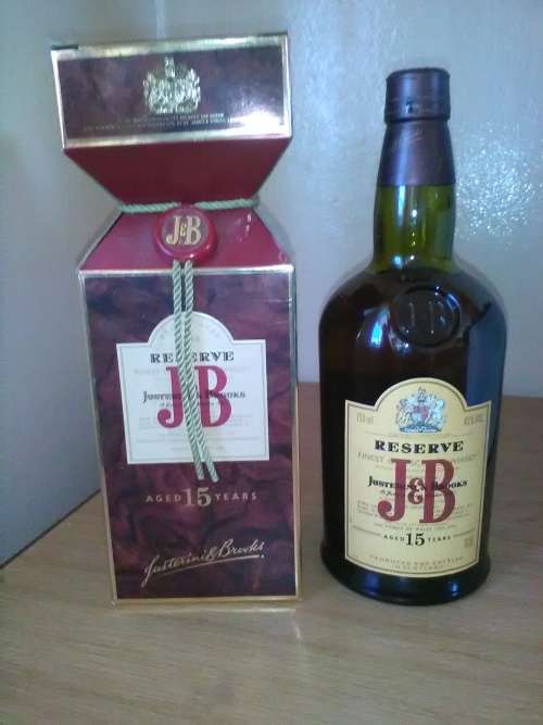 J & B 15 year old Reserved Whisky in Box