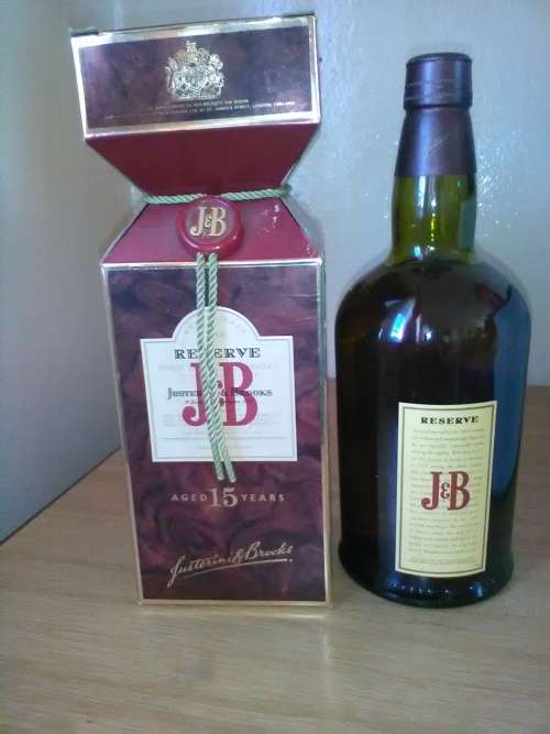 J & B 15 year old Reserved Whisky in Box
