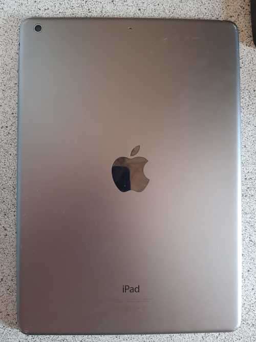 Apple Ipad Air 128GB Excellent working condition