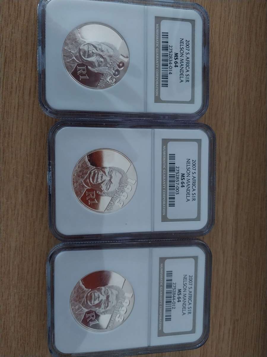 3 x Silver R1 2007 Nelson Mandela MS64 graded coins.