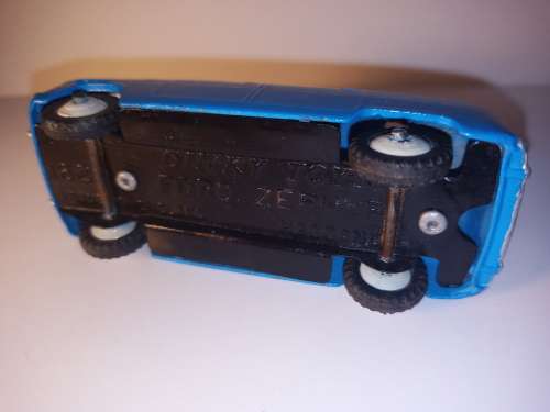 dinky ford zephyr. no 162