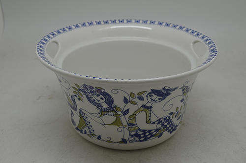 Handpainted silkscreen Lotte Tori bowl. Made in Norway