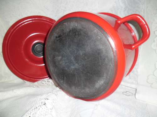 Enamel Finel Arabia Pot . Made in Finland