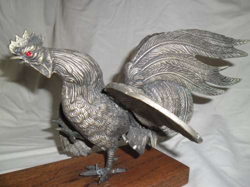 Large vintage Brass pair of table Fighting Cocks. Circa 1950's