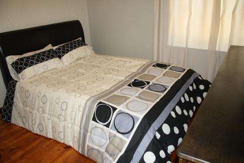 3PCE 132 THREAD COUNT POLLYCOTTON COMFORTER SET - QUEEN BED