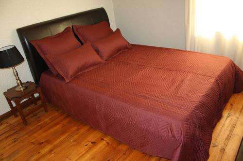 6 PCE SERENITY BEDSPREAD SET - QUEEN BED SIZE