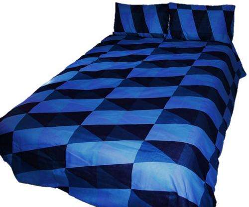 WOOLWORTHS QUALITY - SUPERIOR QUALITY - 3 PCE DUVET COVER SETS - QUEEN BED SIZE
