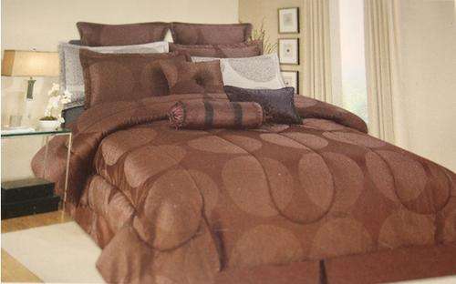 9 PCE TIGER LUXURY COMFORTER SET - QUEEN BED SIZE