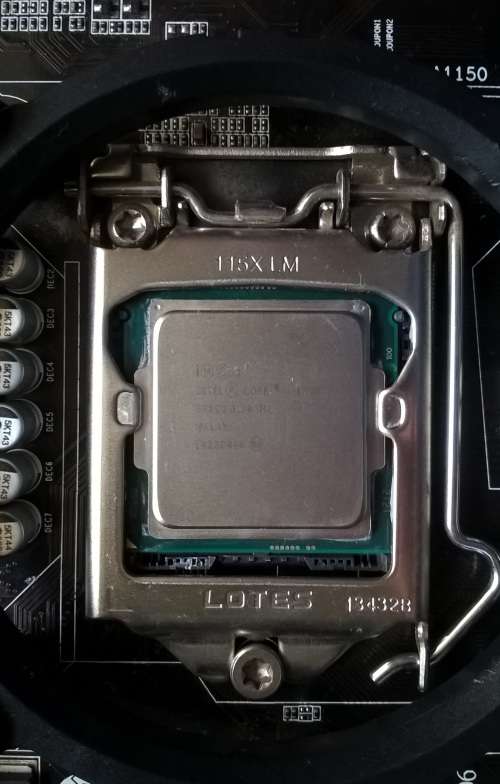 Intel i5 4590, 16GB RAM, Motherboard, Deep Cool 200T cooler