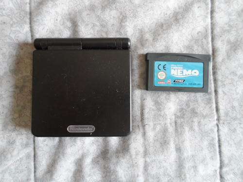 Nintendo Game Boy Advance SP AGS-001
