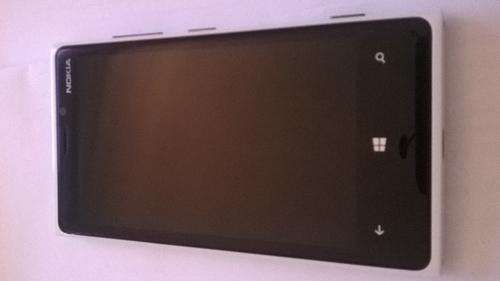 Used Nokia Lumia 920 White (Unlocked & Good Condition)