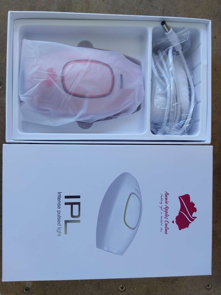 IPL LAZER HAIR REMOVAL SYSTEM