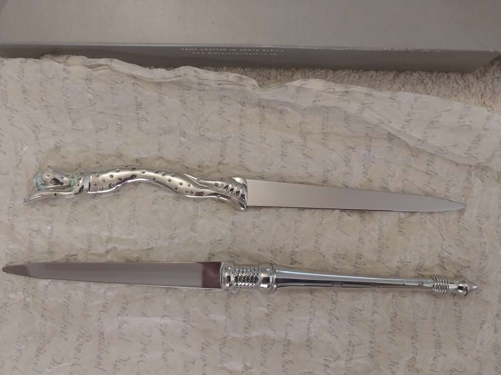 DIANA CARMICHAEL TABELWARE