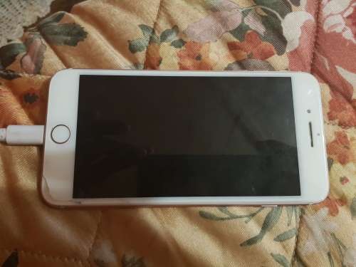 Apple iPhone 7 Plus (Dead for Parts) Box Included