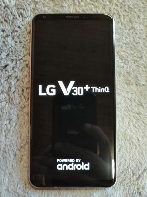 LG V30+