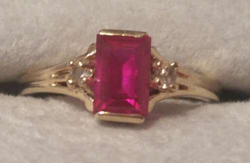 Lovely Vintage Ruby and Diamond Ring